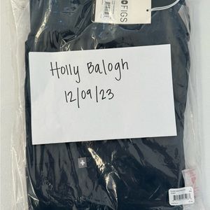 New FIGS dark harbor pants